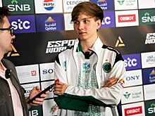 «Это всё в голове»: m0NESY объяснил поражение Falcons от Aurora на EWC 2025 по CS 2