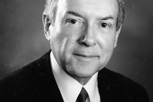 В США скончался сенатор-рекордсмен, работавший в Сенате с 1977 года