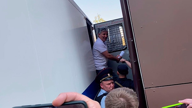 Экс-адвоката Пашаева арестовали по делу о мошенничестве на два месяца