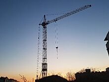 В Петербурге приостановили строительство отеля на улице Невского