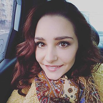 Глафира Тарханова рассказала, как лишилась внушительной суммы денег