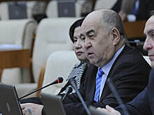 Косарев вице-спикеру мажилиса: благодарим за "казахского Моцарта"