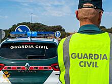 Полицейские наткнулись на изрешеченное пулями тело мужчины на популярном курорте Европы