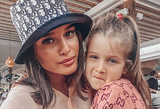 Ксения Бородина показала красавицу-дочь в день ее 5-летия