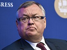 Глава ВТБ рассказал о сокращении бизнеса на Украине