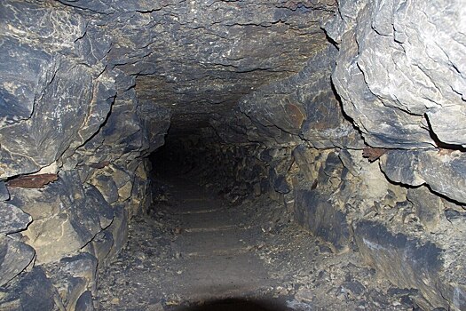 Спасатели нашли молодого человека, восемь часов плутавшего в подмосковных каменоломнях