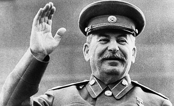 Зачем Сталин хотел выкачать из Каспийского моря воду