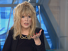 Кристина Орбакайте показала архивные фото Аллы Пугачёвой и растрогала Сеть