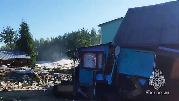 Власти сообщили новые данные о пропавших при прорыве дамбы в Карелии