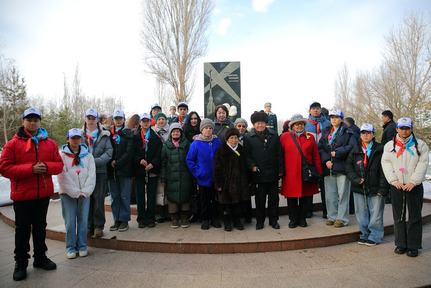 В Кыргызстане торжественно отметили 82-ю годовщину прорыва блокады Ленинграда