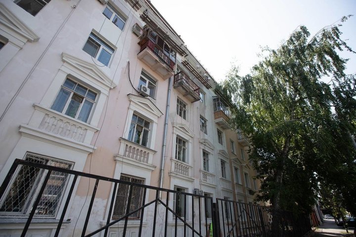 В Казани продолжается капремонт исторического дома на Япеева