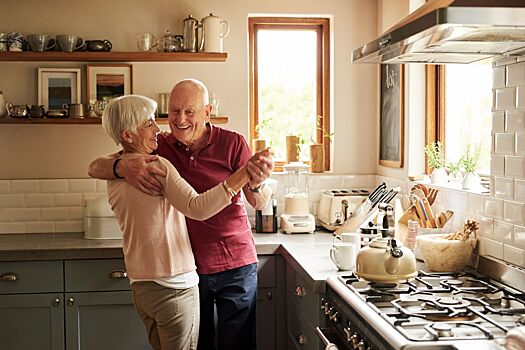 Исследование: найти любовь в 40 лет сложнее, чем в 70