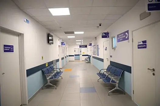 У 70-летней женщины по узелку на шее диагностировали рак