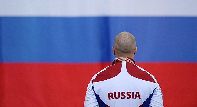 Появился законопроект о флаге и гимне России на всех спортивных мероприятиях