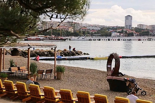 В Геленджике объявили угрозу атаки БПЛА, в городе звучат сирены