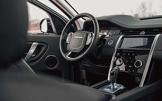 В Россию привезли популярный семейный кроссовер: известны цены