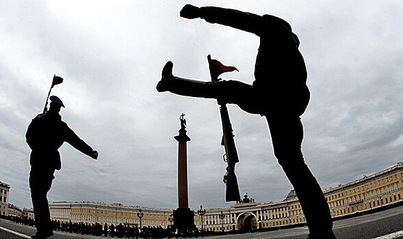 Петербург погружается в предвыборную гонку