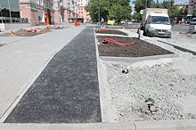 Новая пешеходная зона на улице Свободы в Челябинске продолжает преображаться