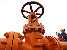 США рекордно закупились нефтью у России