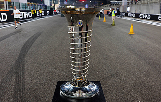 Ферстаппен, Норрис и Пиастри в Абу-Даби определят чемпиона "Формулы-1"