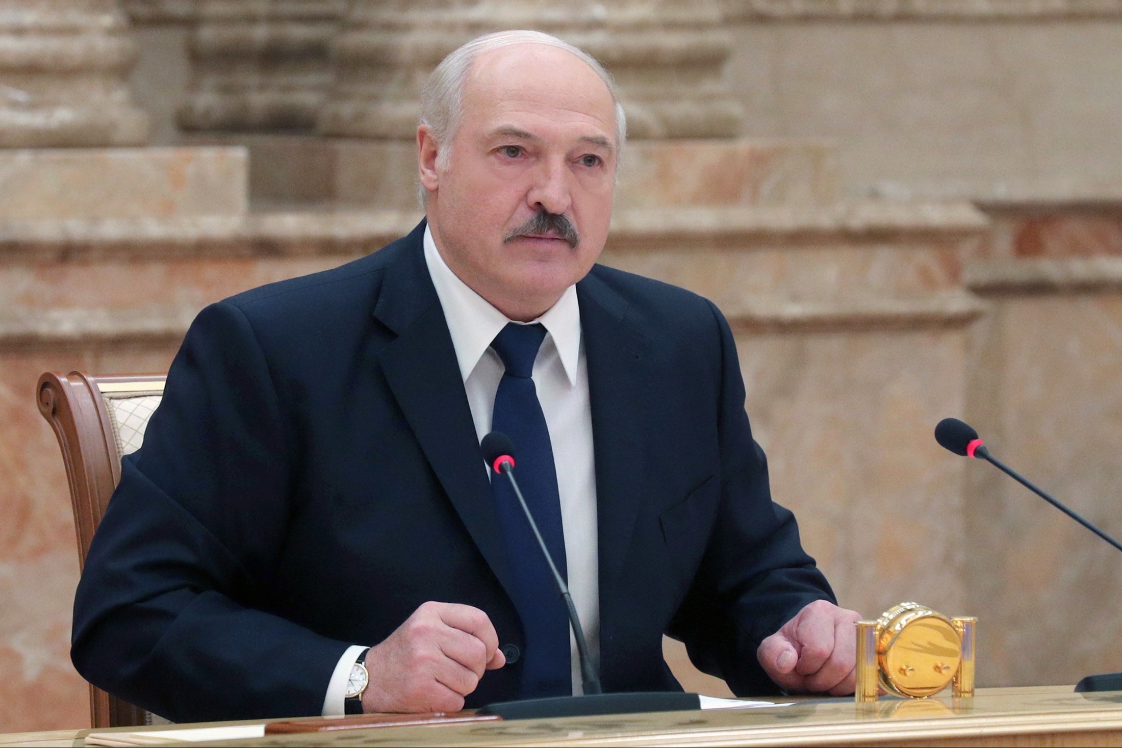 Лукашенко заявил, что мир на Украине наступит завтра в случае согласия США
