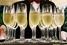 Виноделы обвинили Moet Hennessy в шантаже россиян шампанским