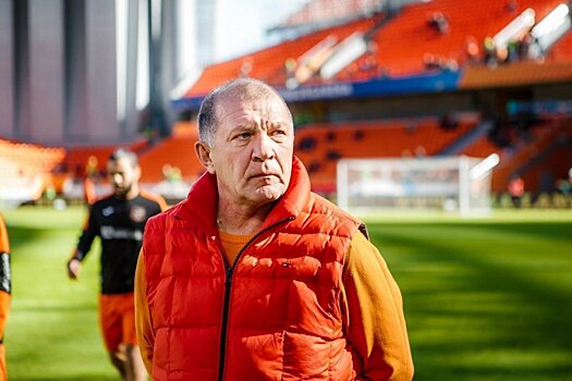 Глава «Урала» Иванов о «Пари НН»: «Я за то, что если команда проиграла стыки, то должна вылететь. Мы одну игру выиграли, одну проиграли – то же самое. Как?»