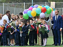 Известные актеры, музыканты и телеведущие поздравили московских учителей с профессиональным праздником
