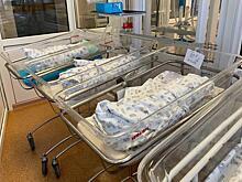 В районах Курской области при рождении малышей выплачивают от 3 до 7 тысяч