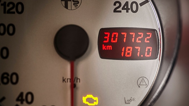 В России оценили идею об уголовном наказании за скручивание пробега авто