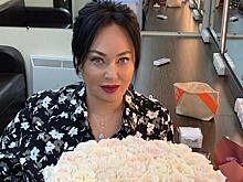 Блогер, из-за которого Ларису Гузееву обвинили в мошенничестве, сбежал из Индонезии после объявления в розыск