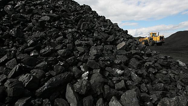 Польские компании ограничили продажу угля после отказа от топлива из России