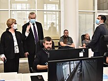 Новосибирский губернатор посетил Центр общественного наблюдения