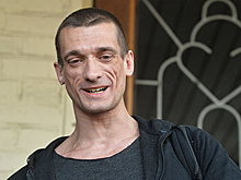 Продюсер «Театра.doc» Лисовский обвинил Павленского в избиении актера