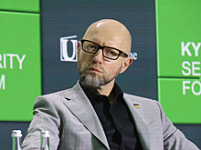 Бывший премьер Украины Яценюк объявлен в розыск