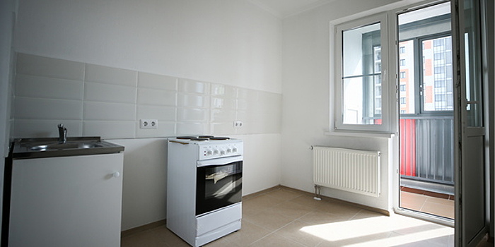 Глава Минстроя рассказал об обсуждении вопроса расселения аварийного жилья