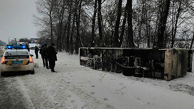 Автобус «Киев-Москва» опрокинулся под Черниговом