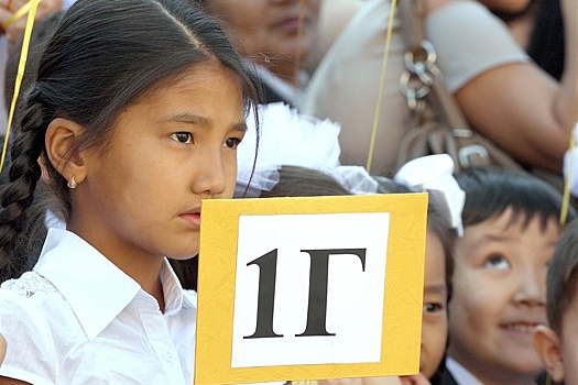 Школьников в Кыргызстане решили учить по методикам Сингапура