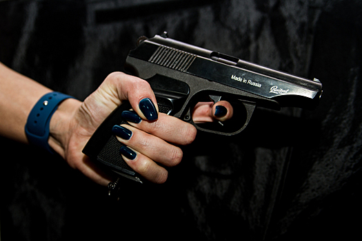 Силовики задержали в Прокопьевске школьницу за пропаганду "Колумбайна"