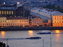 В Петербурге столкнулись два теплохода