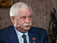 «Крематории работали без остановок»: Руцкой назвал число погибших в путче