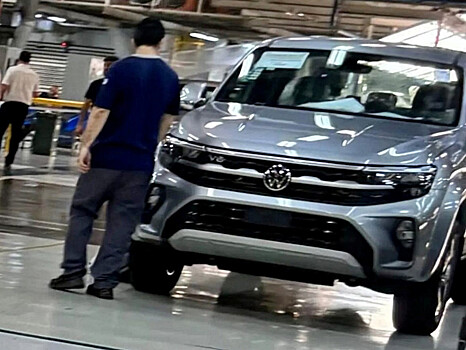 Появилось первое фото обновленного VW Amarok первого поколения