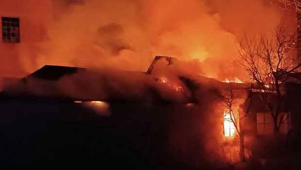 На бывшем спиртзаводе под Курском произошел пожар после атаки БПЛА