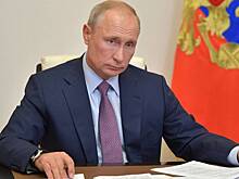 Путин подписал закон о наказании за фейки о госорганах за рубежом