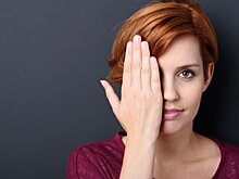 Невролог рассказала об опасных последствиях "подергивания" глаза
