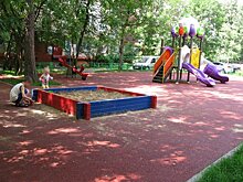 В дворах на Гастелло в Сокольниках появятся новые скамейки, спортивные снаряды и игровые комплексы
