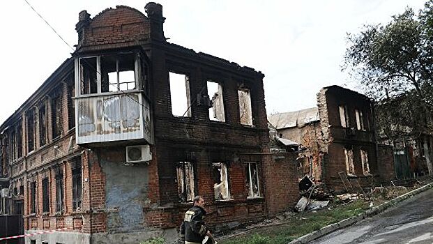 Устинов заявил о нерешаемых годами проблемах после пожара в Ростове-на-Дону