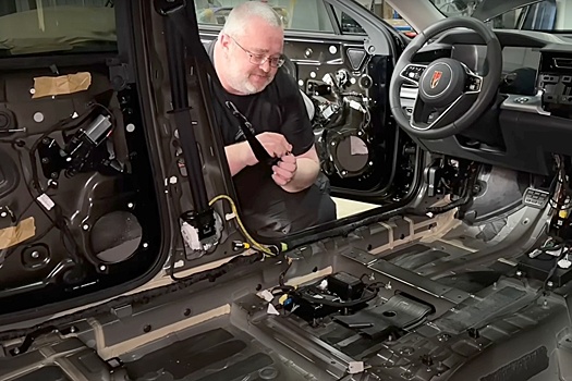 Hongqi H5 прошел разбор в "Клубном сервисе"