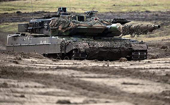 «Леопарды» напрочь исчезли с поля боя: Бегущие ВСУ массово бросают западную технику