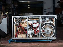 24-летний мотоцикл Honda Dream 50 в заводской коробке выставили на аукцион